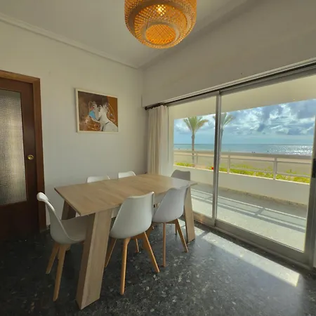 Beachfront Terrace - * Cullera