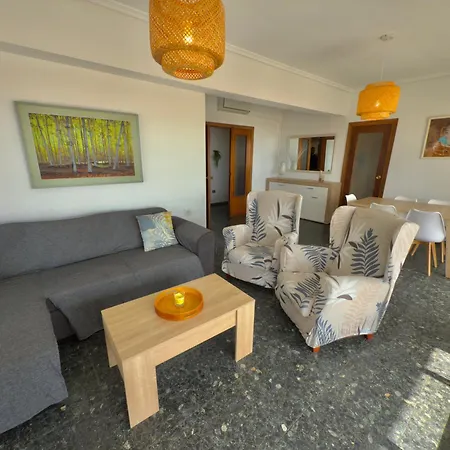 Beachfront Terrace - *