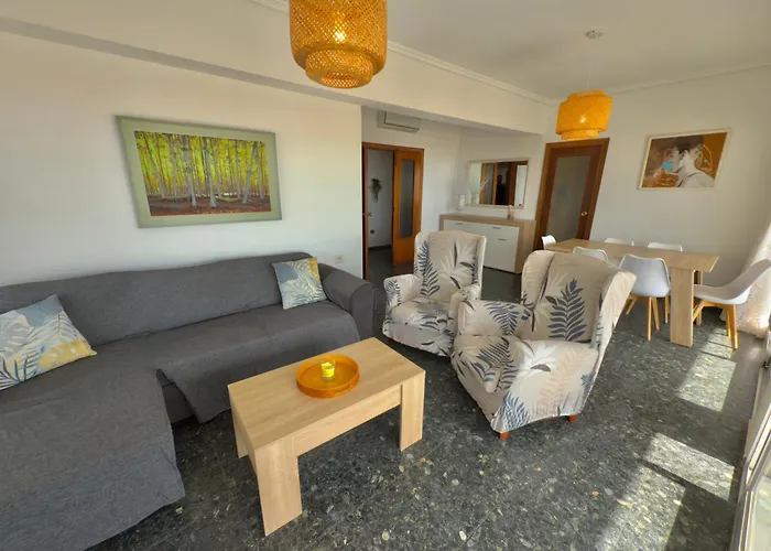 Beachfront Terrace - *
