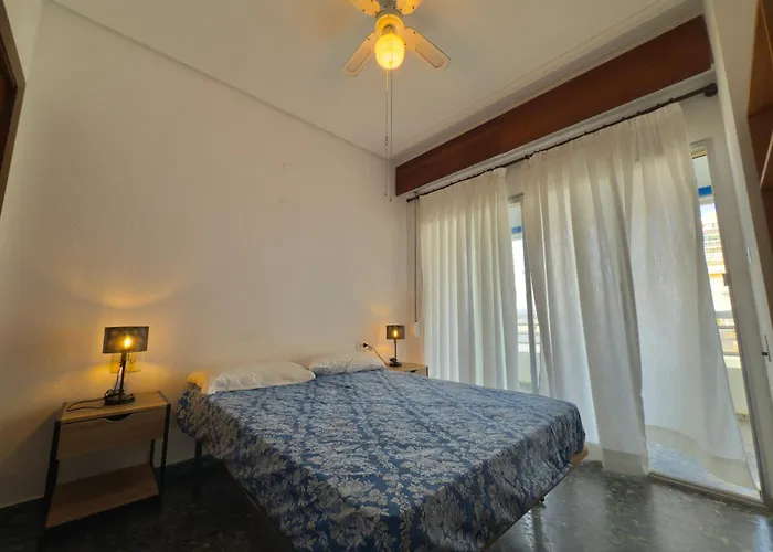 Beachfront Terrace - 쿠엘라